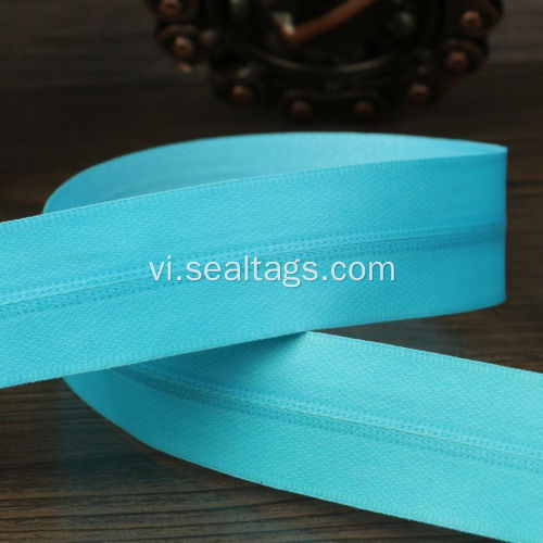 Dây kéo nylon bán buôn với số lượng lớn